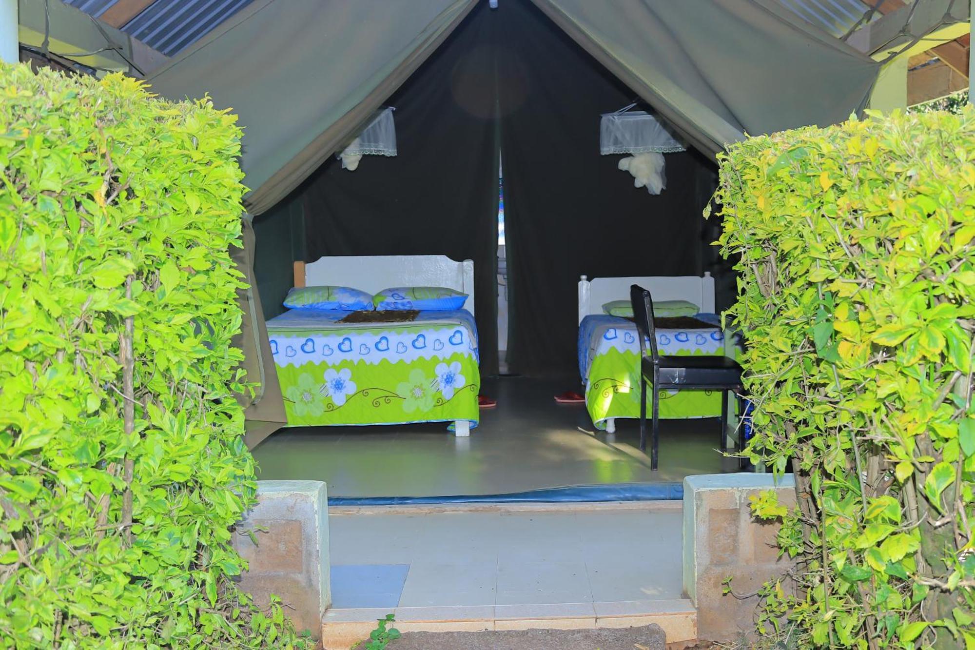 Rhino Tourist Camp Hotel Ololaimutiek Exterior photo